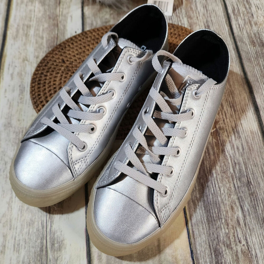 Converse Chuck Taylor All star low top metallic silver shoes youth 5.5 woman 7.5